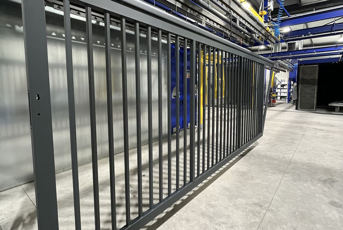 Pour les particuliers, des réalisations sur-mesure pour votre habitat, vos espaces de travail